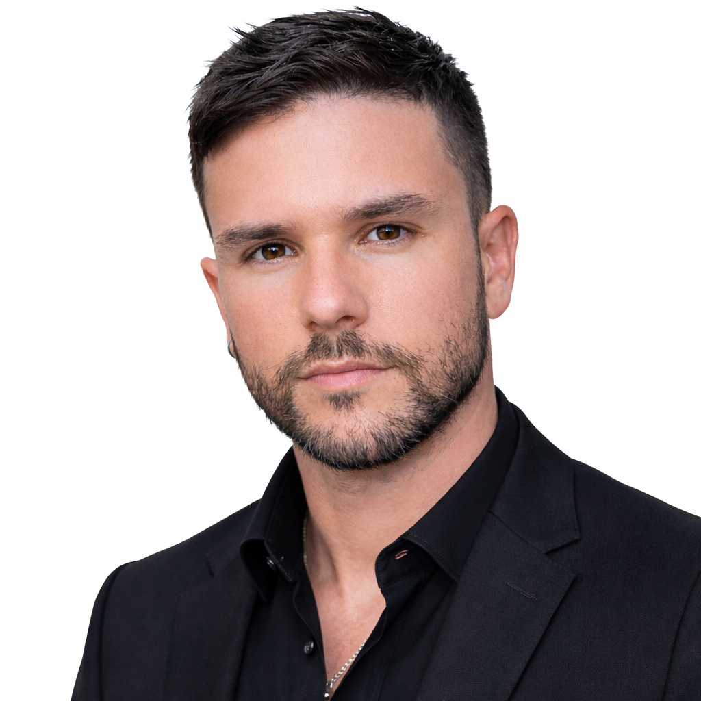 Leo from Bell & Lyons Insurance